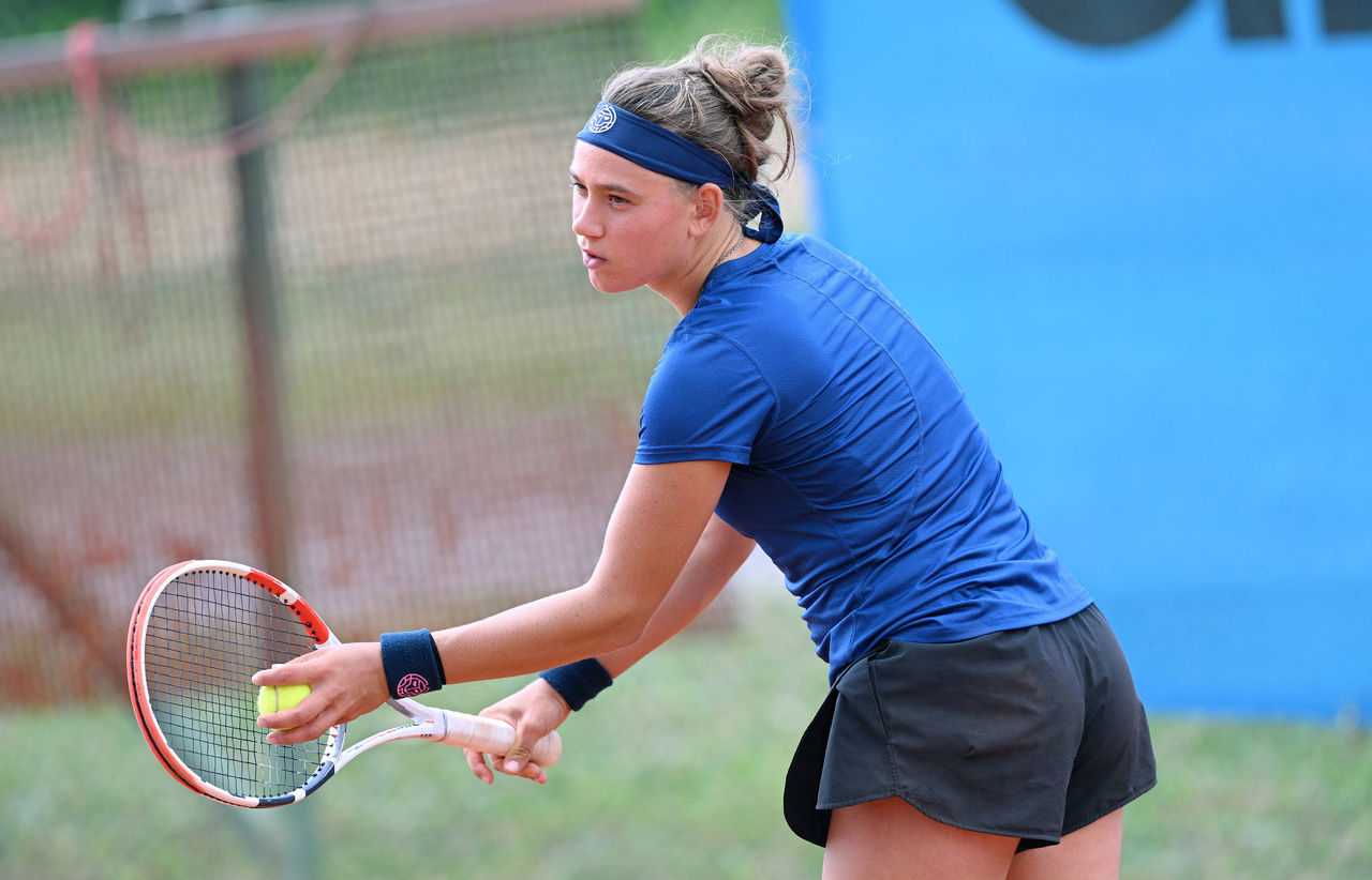 Tennis Frauen ITF Tour AHG BMW Cup Bildechingen 2023 24.07.2023 Qualifikation Sina HERRMANN GER *** Tennis Women ITF Tour AHG BMW Cup Bildechingen 2023 24 07 2023 Qualification Sina HERRMANN GER