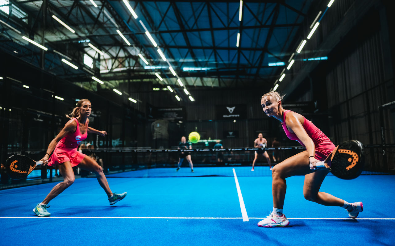 Padelspieler Lindmeyer in der Active City Arena.