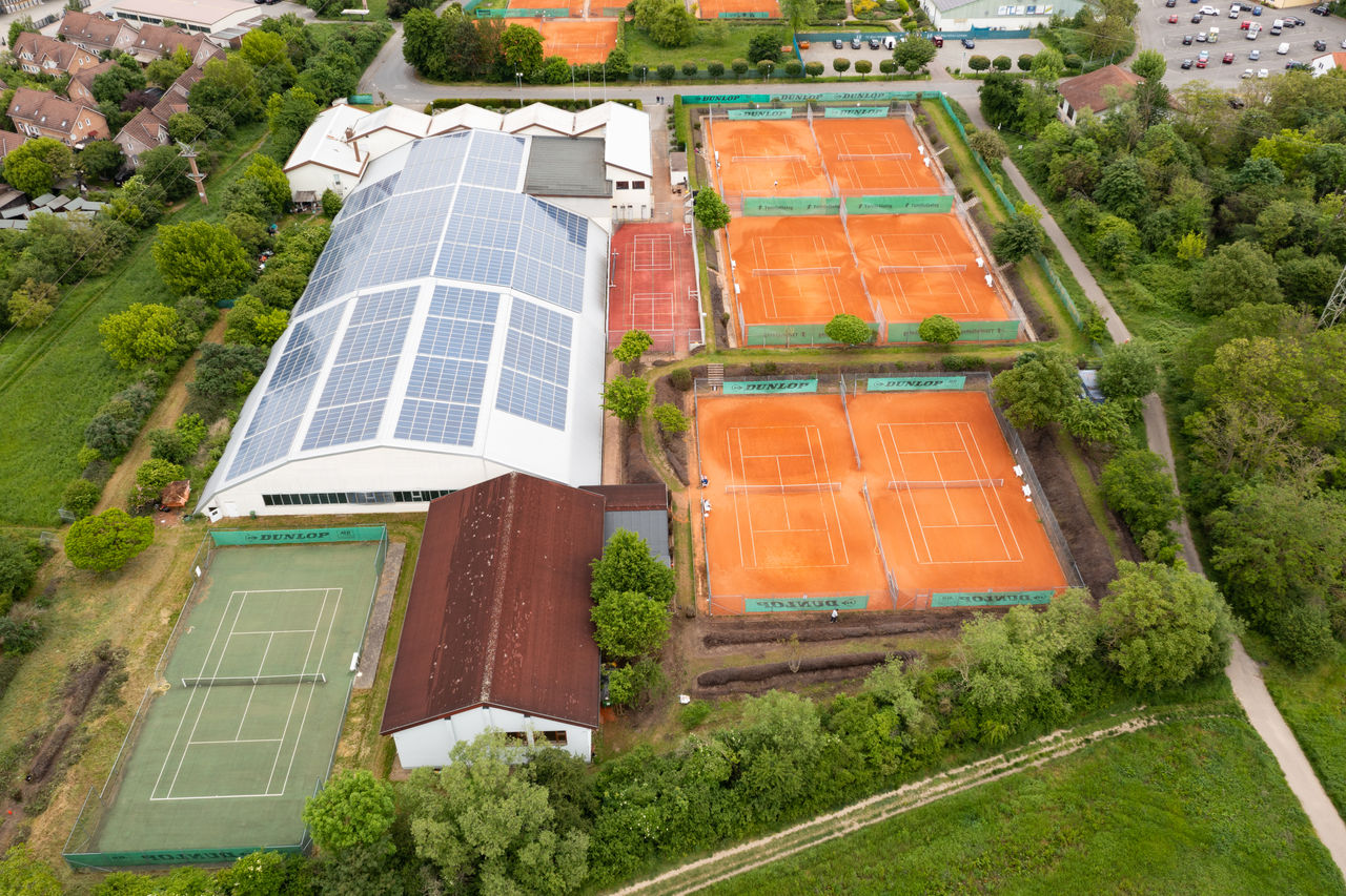 Luftaufnahme_des_gesamten_LLZ-Geländes